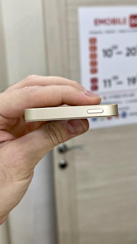 Apple iPhone SE 32Gb Gold б/у идеал
