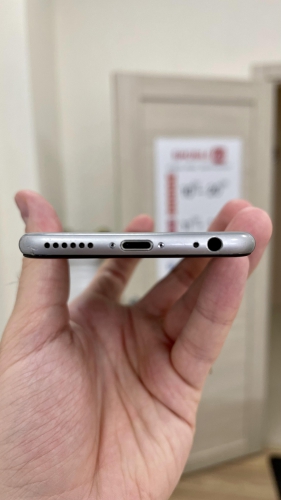 Apple iPhone 6 32Gb Space Gray б/у