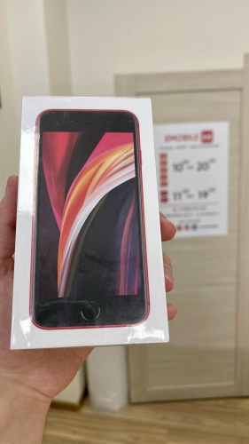Apple iPhone SE (2020) 64Gb Red B/A
