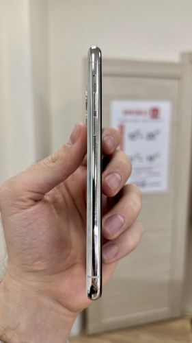 Apple iPhone 11 Pro 64Gb Silver б/у идеал