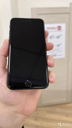 Apple iPhone 7 32Gb Black б/у идеал