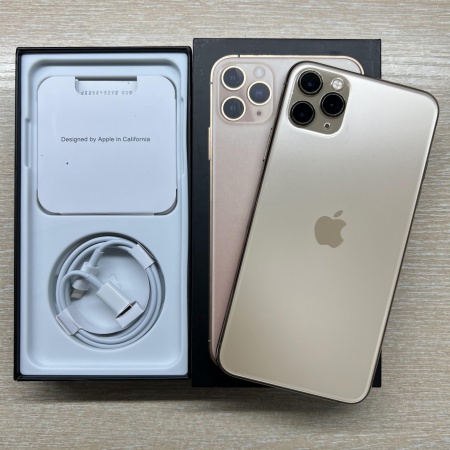 Apple iPhone 11 Pro Max 256Gb Gold б/у идеал