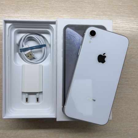 Apple iPhone Xr 128Gb White уценка