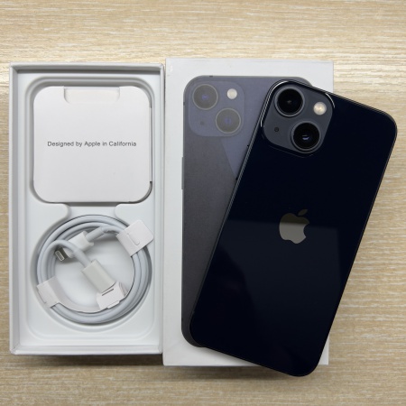 Apple iPhone 13 Mini 128Gb Midnight б/у идеал