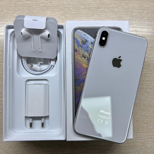 Apple iPhone XS Max 256Gb Silver б/у идеал
